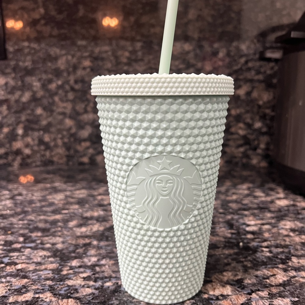 💚NEW💚Starbucks US 2021 Matte Mint Green Studded Bling Grande Tumbler